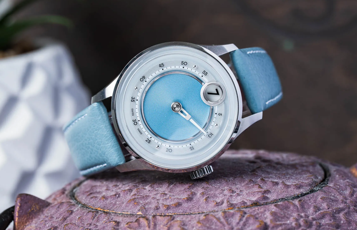 Hands-On Debut: Christopher Ward Brings Back The JJ01 With The C1 Jump Hour Mk V