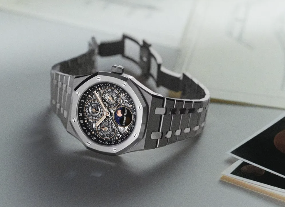 Audemars Piguet's 22-Watch Overload—Quantity Over Vision, One Stands Apart
